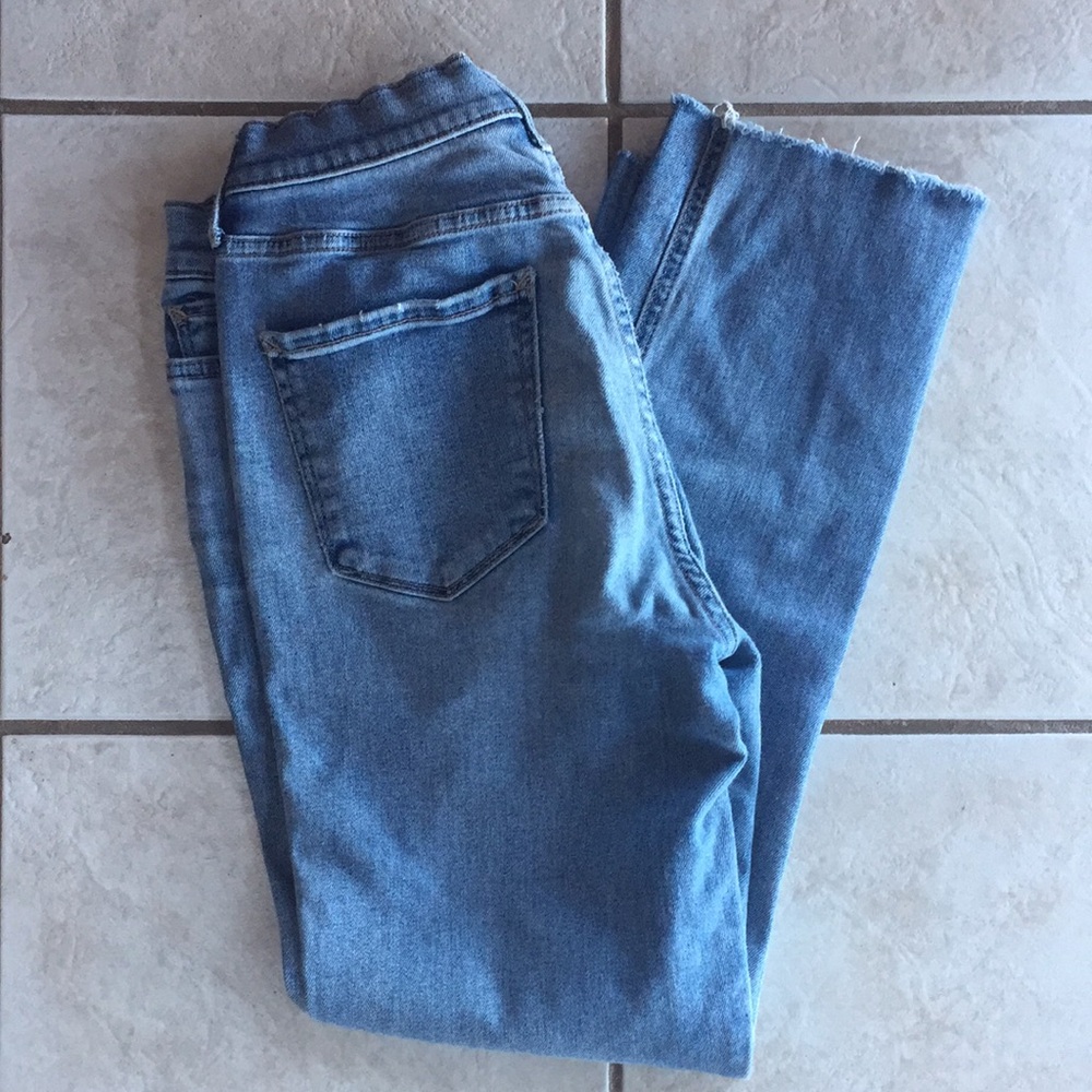 a.n.a womens blue straight leg jeans size 2